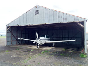 airplane hangar b7