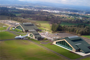 Fly over the Evergreen Aviation and Space Museum Tour in McMinnville by Helicopter